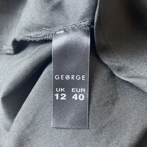 Y2K 00s George Size 12 Cowl Sequin Dress Green Black Festive Xmas - Picture 12 of 13